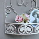 Vintage Blumen Wandregal shabby Creme Weiß Metall
